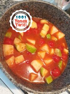 Sebzeli Yeşil Mercimek Yemeği