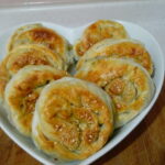 Nefis Ispanaklı ve Peynirli Gül Böreği Tarifi