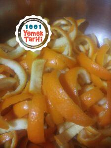 Portakal Kabuğu Şekerlemesi