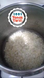 Tavuklu Bezelye Yemeği Tarifi