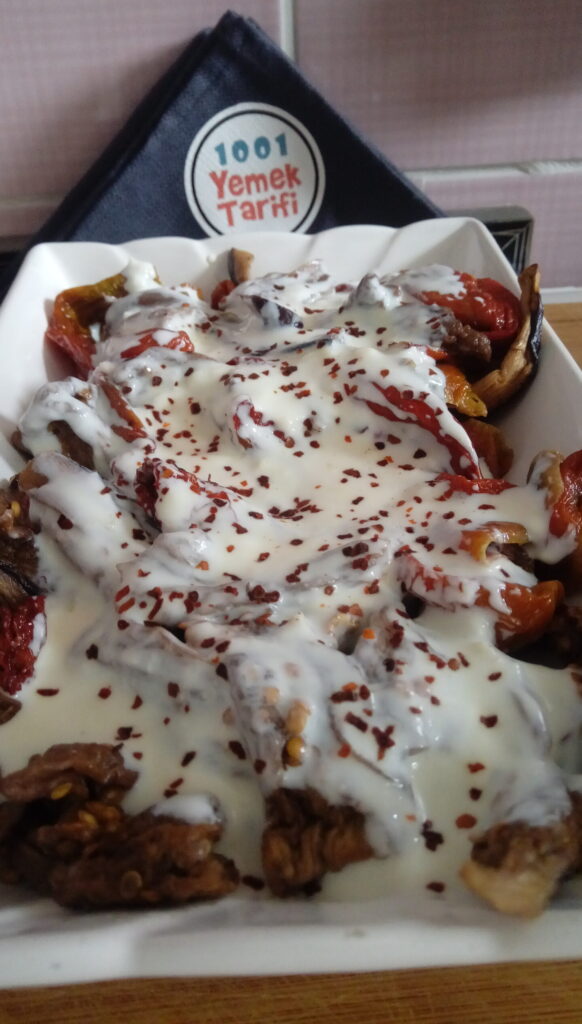 yoğurtlu kuru Biber Kızartması tarifi