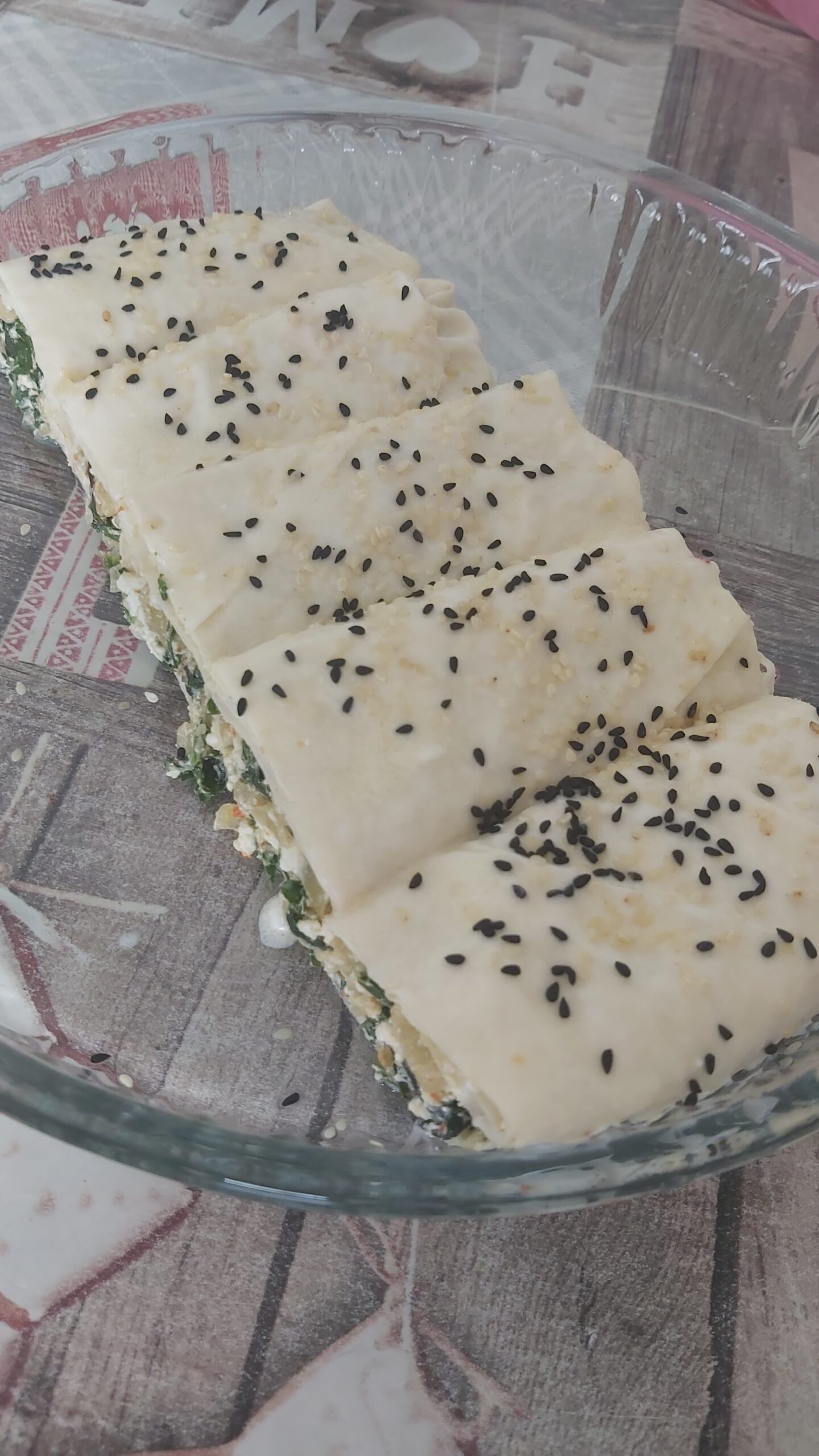 hazır yufkadan Ispanaklı Börek nasıl yapılır
