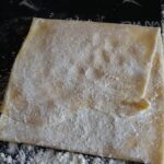 Sütlü Çıtır Çıtır El Açması Börek