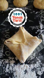 Sütlü Çıtır Çıtır El Açması Börek