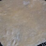 Sütlü Çıtır Çıtır El Açması Börek