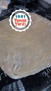 Sütlü Çıtır Çıtır El Açması Börek