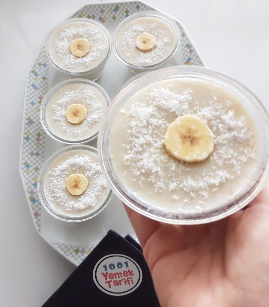 Ev Yapımı Muzlu Puding Nasıl Yapılır