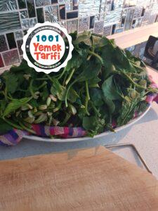 Pirinçli Ispanak Yemeği