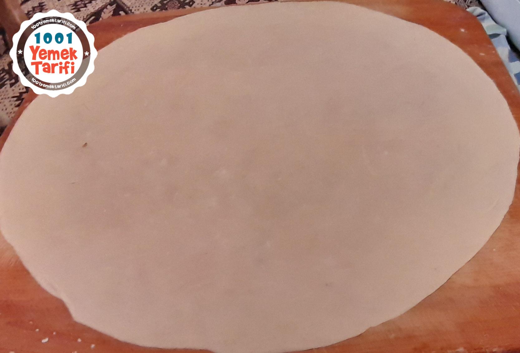 El Açması Patatesli Kol Böreği