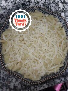 Beşamel Soslu Körili Fırında Makarna