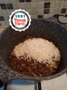 Kıymalı Kekikli Pirinç Pilavı Tarifi