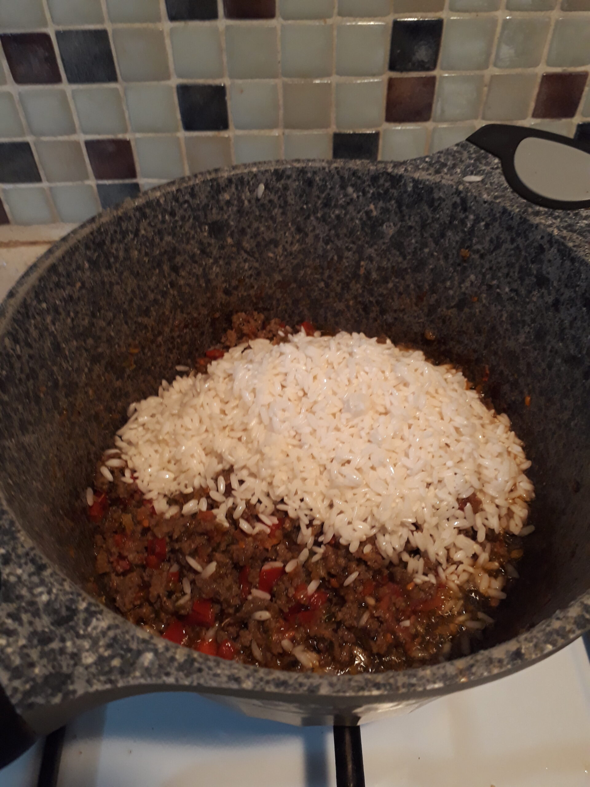 Kıymalı Kekikli Pirinç Pilavı Tarifi