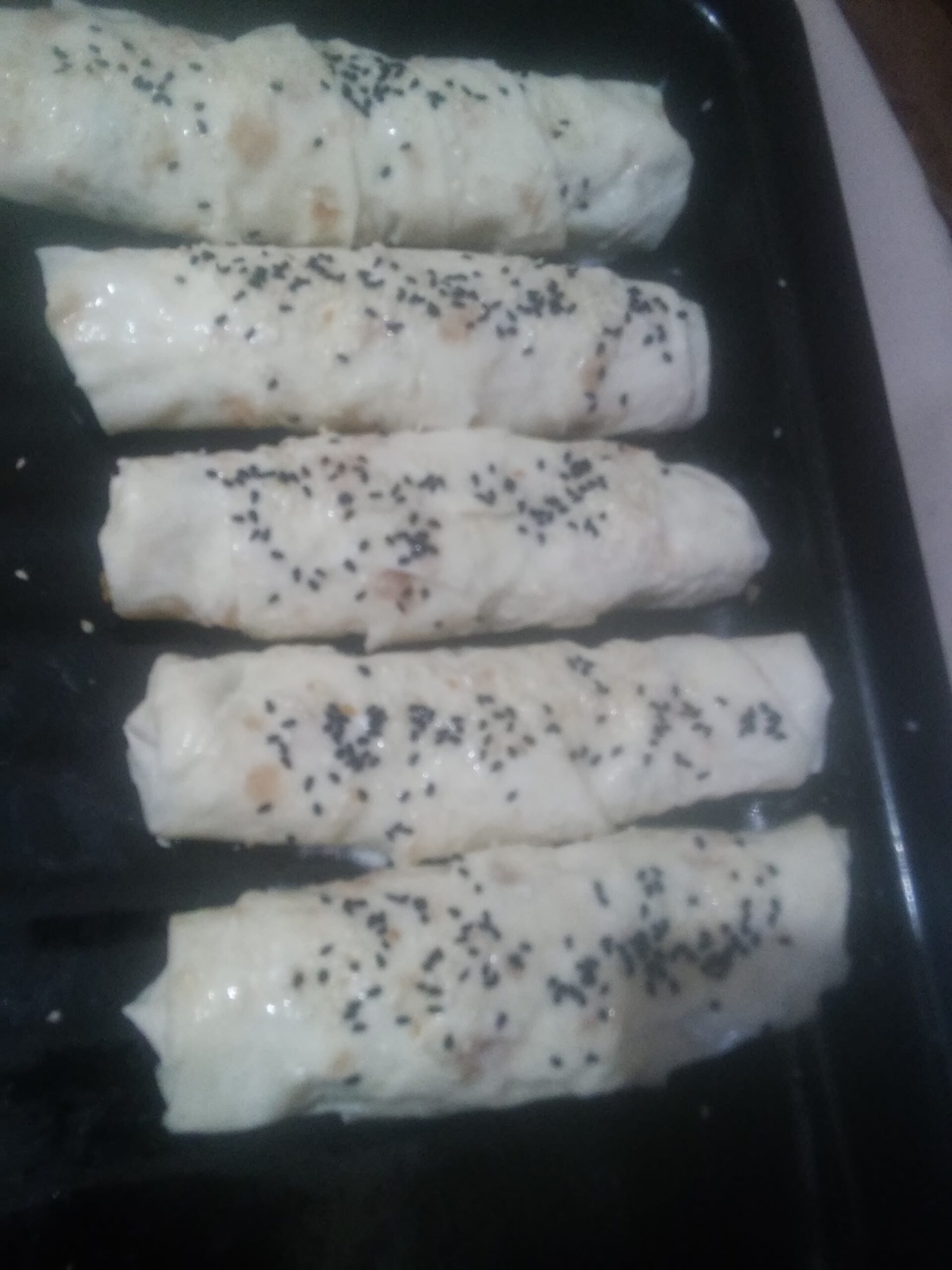 hazır yufkadan Peynirli Börek nasıl yapılır