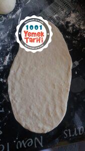 Ev Yapımı Kıymalı Pide Tarifi