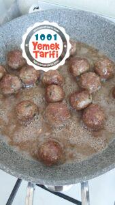 Güveçte Kaşarlı Köfte