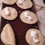 Mayasız Peynirli Poğaça Tarifi