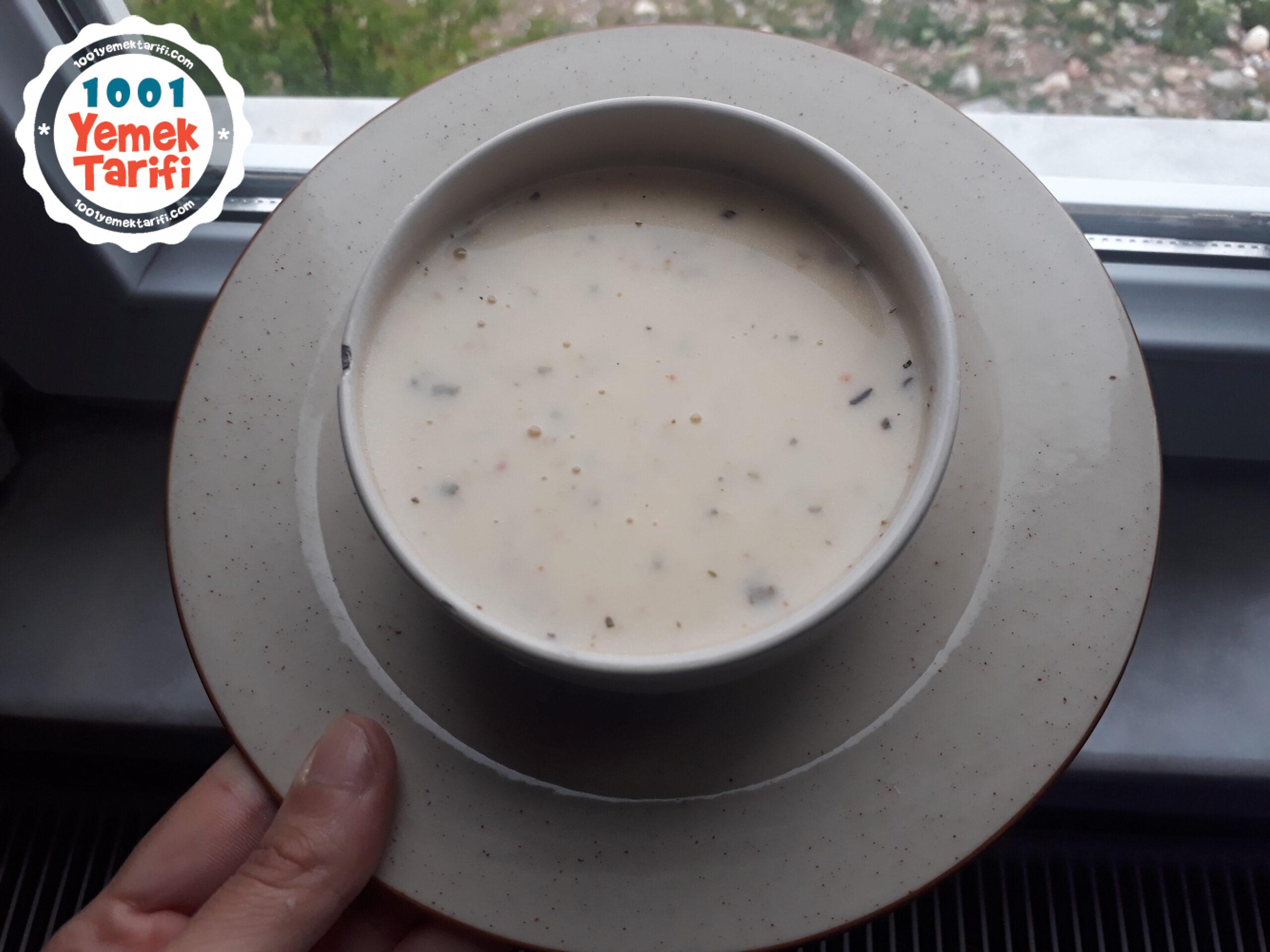 Yoğurtlu Şehriye Çorbası