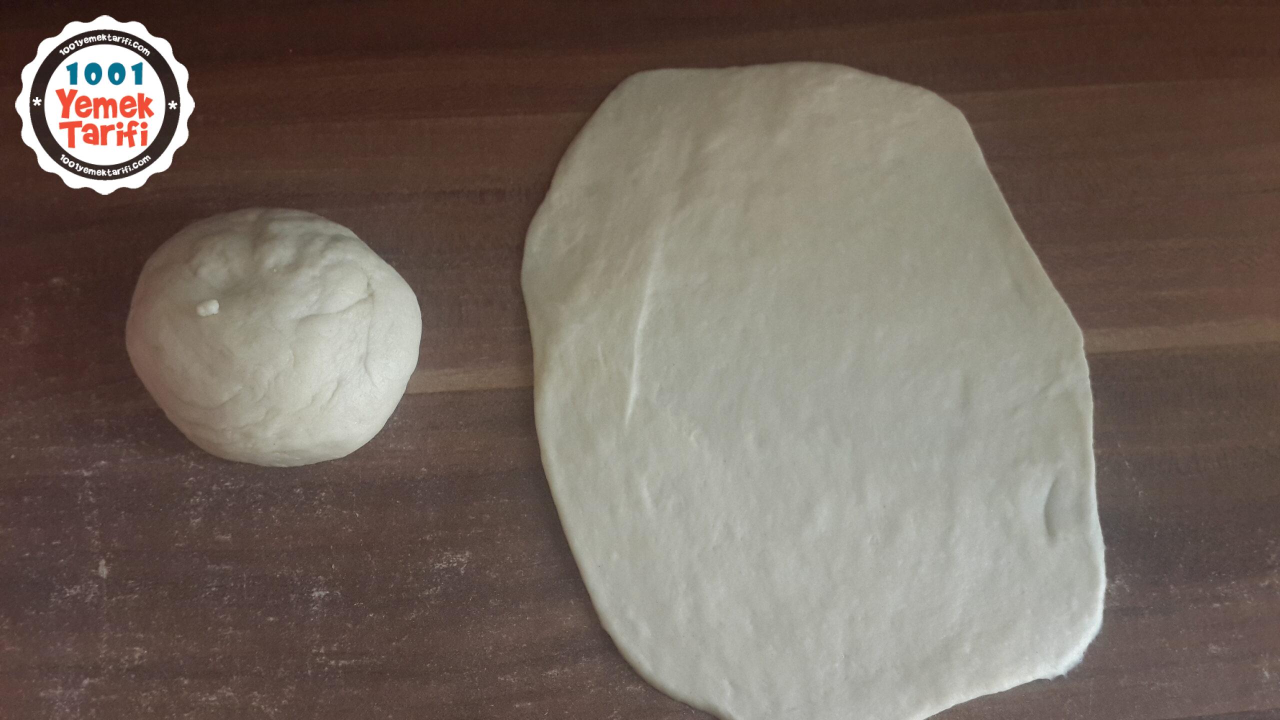 Yumuş Yumuş Şeritli Poğaça