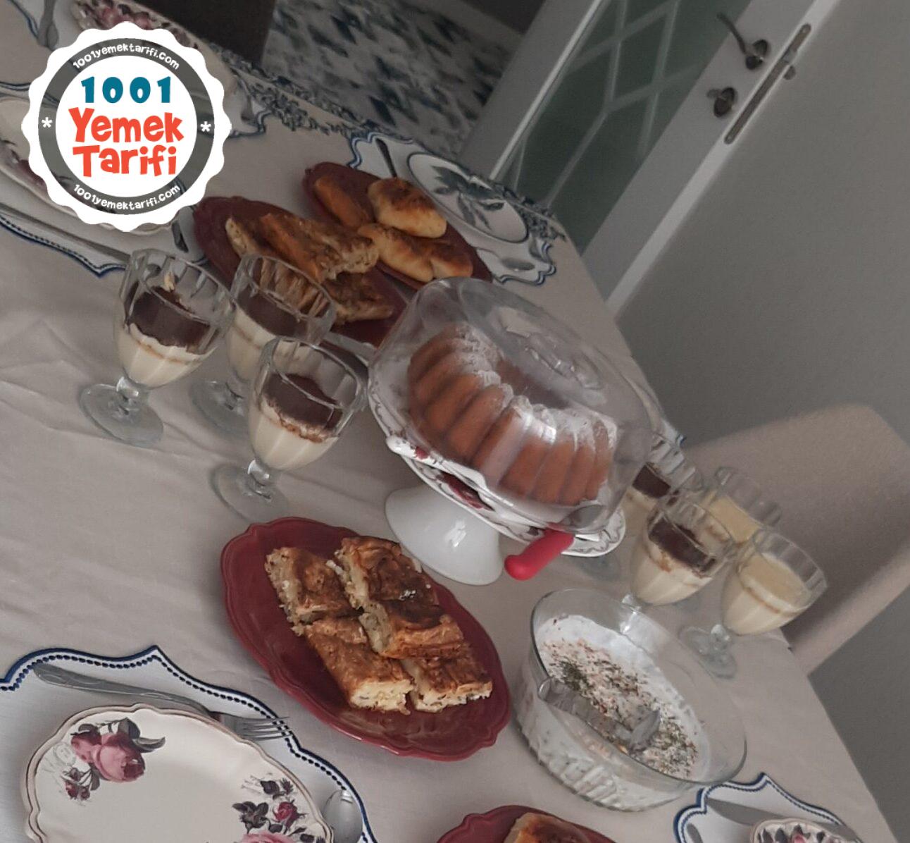 Sütlü Tatlı İçin Muhallebi Tarifi