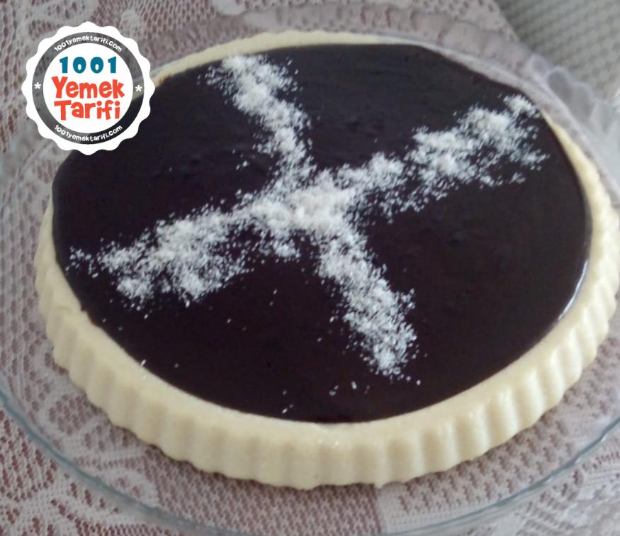 Çikolata Soslu İrmik Tatlısı Tarifi