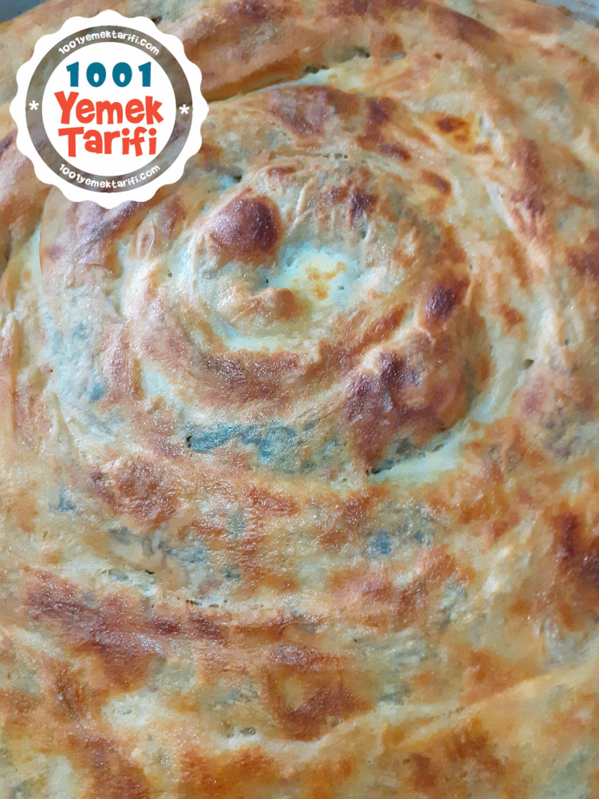 El Açması: Ispanaklı Kol Böreği Tarifi