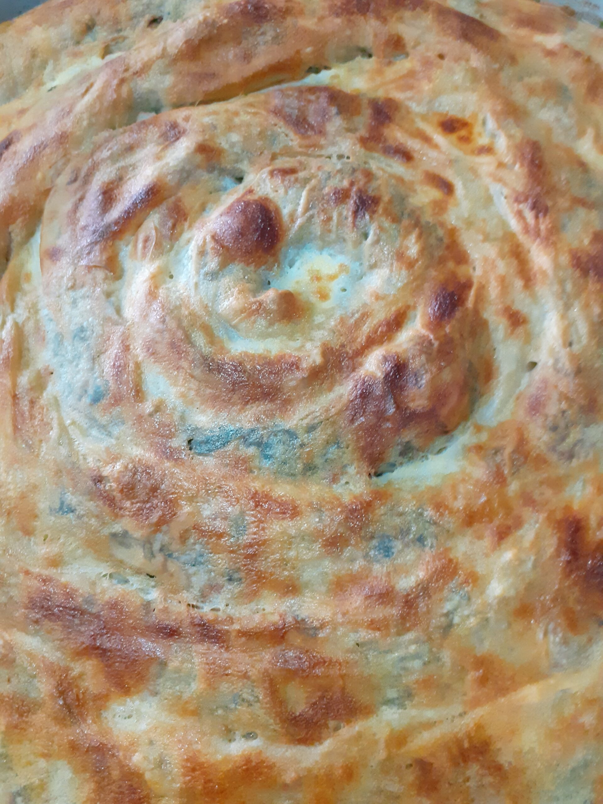 El Açması: Ispanaklı Kol Böreği Tarifi