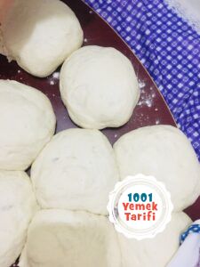 Evde Mayalı Ekmek Tarifi (Lavaş Ekmeği)