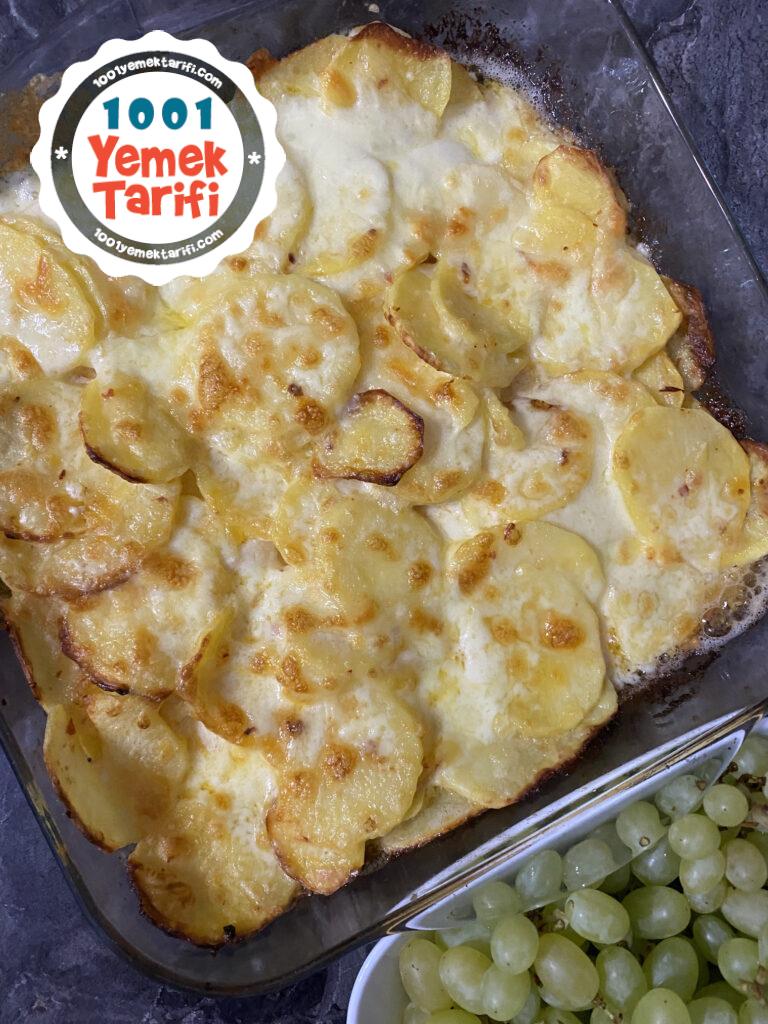 Fırında Kaşarlı Kremalı Patates Tarifi
