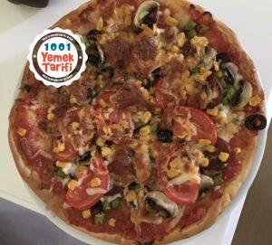 Ev Yapımı Pizza Tarifi