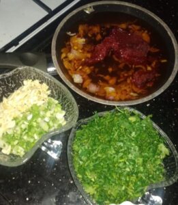 Mercimek Köftesi Tarifi-yapımı-kaç kalori-nefis-kolay