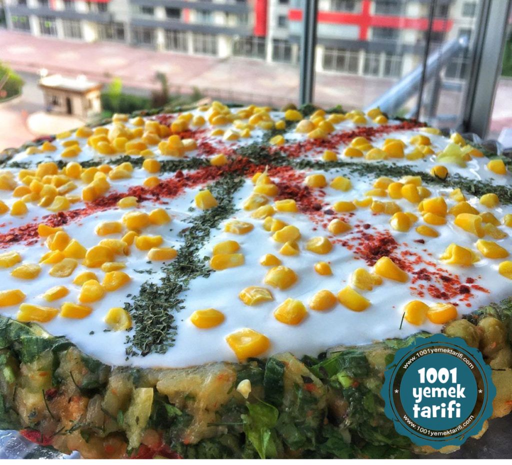 garniturlu patates salatasi-misirli-kolay salata tarifi nasil yapilir-kac kalori-nefis-1001yemektarifi
