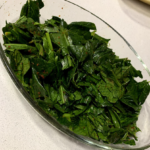 yumurtalı ıspanak yemeği-diyet yemek tarifleri-vejetaryen