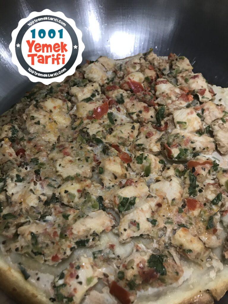 Lavaşlı Tavuklu Pide yapımı