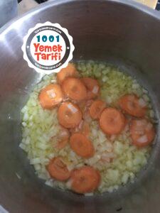 Pirinçli Pırasa nasıl yapılır