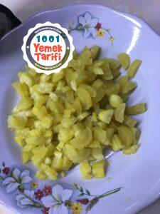 Makarna Salatası Nasıl Yapılır