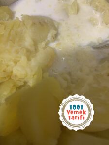 Muskatlı Patates Püresi Yapımı tarifi nasıl yapılır