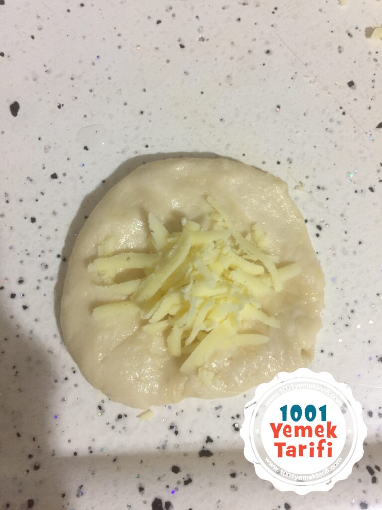 mayalı poğaça tarifi-peynirli poğaca yapımı nasıl yapılır kac kalori