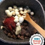 Arpacık Soğanlı Et Yahni Tarifi-nasıl yapılır-kaç kalori