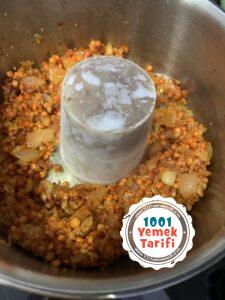 İlikli Ezogelin Çorbası tarifi Nasıl Yapılır yapımı kaç kalori