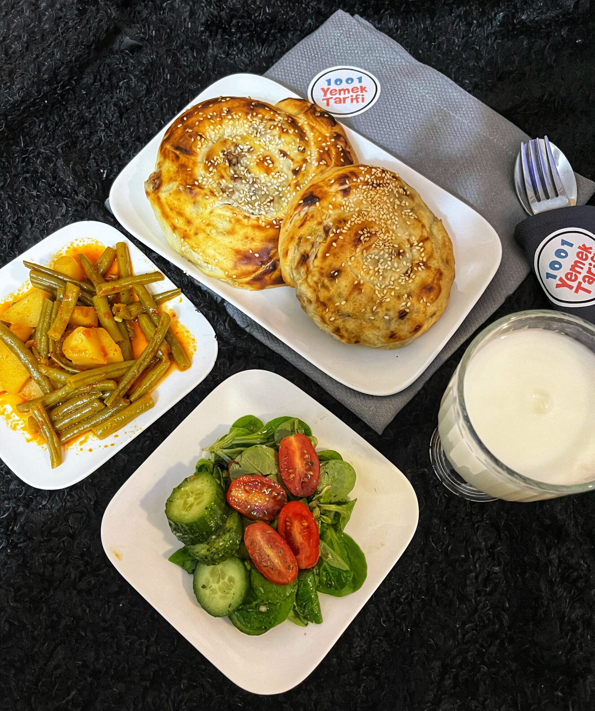 El açması kıymalı börek nasıl yapılır