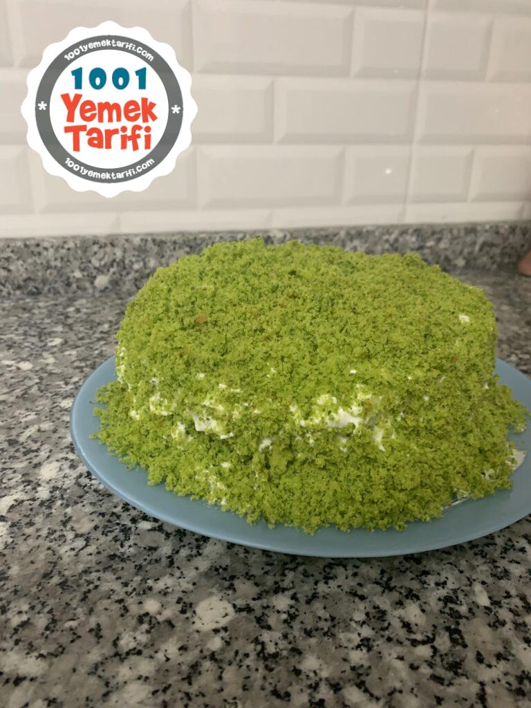 Ispanaklı Yeşil Pasta