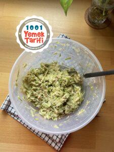 Kabak mücver nasıl yapılır