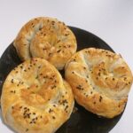 Ispanaklı Gül Böreği