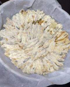 Yağlı Kağıtta Hamsi Tava Tarifi yapımı nasıl yapılır kaç kalori