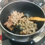 Misket Köfteli Bezelye Tarifi