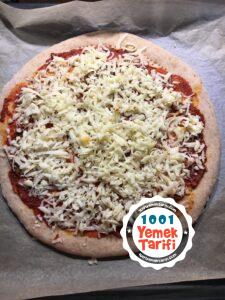 Tam buğday unlu pizza tarifi