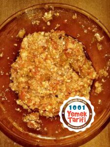 ispanyol mutfağından Romesco ve yoğurt soslu patates bravas