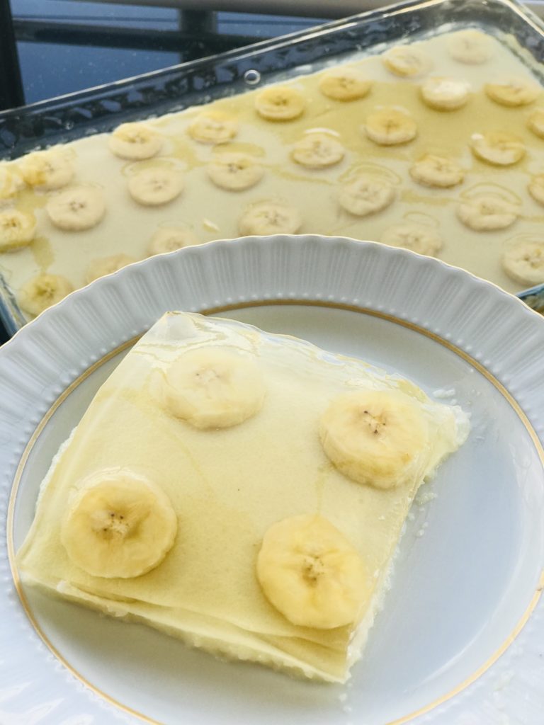 Joleli-irmikli-Muzlu Yaz Pastasi-Tarifi-nasil yapilir-kac kalori-evde yapimi-kolay nefis-1001yemektarifi