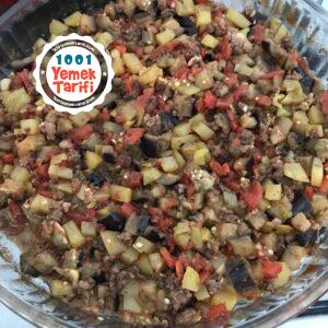 Fırında Kıymalı Sebze Yemeği