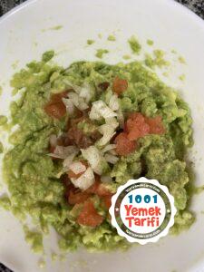 Guacamole sos tarifi